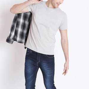 Camisetas Blancas Palin para Hombre en Venta, Estilo Urbano para Verano, 100% Algodón, Camisetas Personalizadas con Estampado a Precio Económico, OEM - Product Image 5