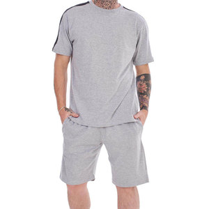 Conjunto de Camiseta y Pantalones Cortos de Invierno para Hombre de Primera Calidad, Color Personalizado, 100% Algodón, Hecho en Pakistán, Precios de Mayoreo Más Bajos - Product Image 1