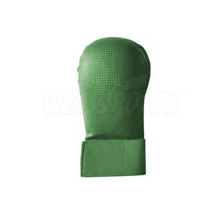 Equipo de Artes Marciales de Primera Calidad en Venta, Guantes de Karate Reutilizables, Hechos en Pakistán - Product Image 4