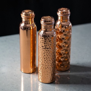 Latest Pure Copper Water Bottle Hammered Finish Ayurvedic Health Bottle Leak-Proof Reusable Drinking Flask Set for Sale - Product Image 1