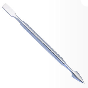 Pousse-cuticules et nettoyeur d'ongles en acier inoxydable – Le meilleur outil de manucure durable et antidérapant pour le soin des ongles - Product Image 1