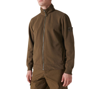 Chaqueta de Forro Polar Marrón para Hombre, con Cierre, Cuello Alto, Casual, Resistente al Viento, Corte Regular, Color Sólido, Logotipo en la Manga Izquierda, para Otoño - Product Image 1