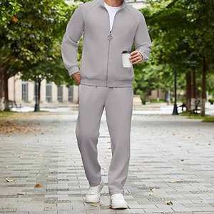 Conjunto Deportivo Casual para Hombre al por Mayor, Dos Piezas, con Logotipo Personalizado, Pantalones Deportivos con Logotipo Impreso en Relieve - Product Image 3