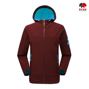 แจ็คเก็ตซอฟต์เชลล์แบบมีซิปสำหรับผู้ชาย ดีไซน์สั่งทำพิเศษจาก Ryan Pro Gear พร้อมโลโก้สั่งทำ ลายเรียบ - Product Image 5