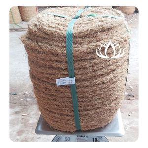 [สินค้าขายดี] เชือกมะพร้าวบิดเกลียว BLUE LOTUS FARM สำหรับรัดสินค้า บรรจุภัณฑ์ ตกแต่งโชว์ ใช้งานได้นาน 10-15 ปี - Product Image 1
