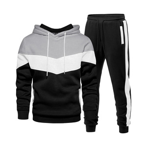 Conjunto Deportivo Informal para Hombre con Capucha Negra y Rayas Doradas, Cierre Completo, Color Sólido, Material de Poliéster y Algodón - Product Image 6