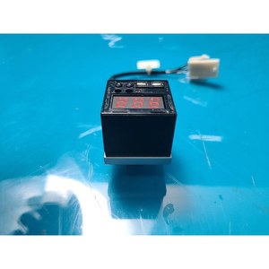 SUNX เซ็นเซอร์ความดันดิจิตอล DP-22ใช้เป็นชิ้นส่วนอุปกรณ์เซมิคอนดักเตอร์รุ่นเก่า - Product Image 1