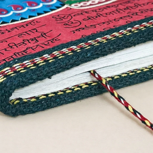 Cuaderno de Arte Tradicional Indio Hecho a Mano New Era - Cuaderno Ecológico de Tapa Dura Étnica con Papel Sin Madera y Encuadernación con Hilo - Product Image 2