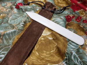 Plegador de Hueso de Búfalo Moderno con un Extremo Puntiagudo, Excelente para Cortar Papel, Plegador de Hueso de Buey - Product Image 4