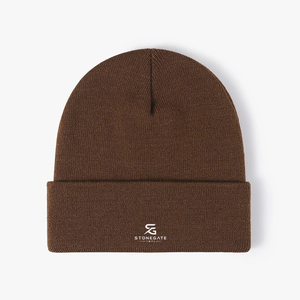 Bonnet d'hiver personnalisé en acrylique tricoté doux, unisexe, chaud, à revers, pour la mode, le sport, les voyages et les activités de plein air - Product Image 4