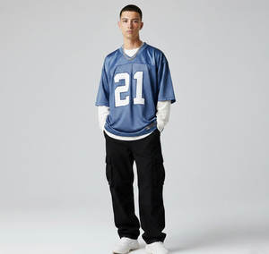 Maillot de baseball personnalisé, coutures de qualité supérieure, léger, 100% polyester, tissu respirant et anti-humidité pour tous les jours - Product Image 6