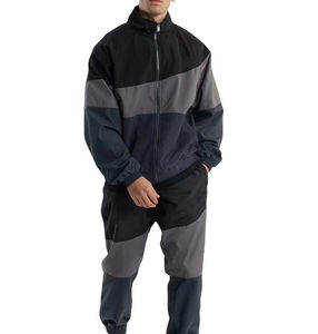 Trajes deportivos cortavientos para hombre diseñados para fitness al aire libre, jogging, caminatas y actividades casuales en climas frescos y con viento. - Product Image 1
