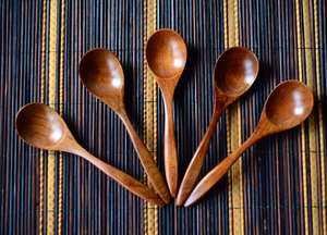 Cuillère en bois en gros, ustensile de cuisine artisanal en bois naturel - Product Image 3