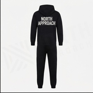 ชุดเสื้อฮู้ดผู้ชาย North Approach สีดำ ผ้าฝ้ายเฟรนช์เทอร์รี่ กางเกงจ็อกเกอร์ลำลองมีกระเป๋าหน้าและลายพิมพ์โลโก้ เหมาะสำหรับใส่ในฤดูใบไม้ร่วง - Product Image 2