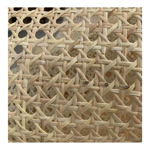 Rollo de Mimbre de Alta Calidad Fabricado en Vietnam para Marcos de Muebles, Puertas de Gabinetes y Paneles Decorativos - Product Image 4