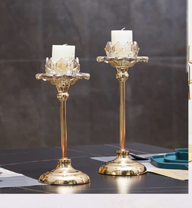 Candelabros de ramas oscuras con pájaros y hojas doradas para un estilo rústico. Disponible a precios de mayorista. - Product Image 5