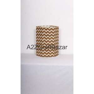 Contenedor de Basura Plegable Hexagonal para Exteriores, Diseño Elegante de Cartón y Algodón, Uso Interior/Exterior, Gestión de Residuos - Product Image 1