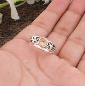 แหวนแต่งงานซิทรินธรรมชาติ เงินแท้ 925 ชุบเงิน ประดับพลอยสีเหลืองทรงบริลเลียนท์คัต ดีไซน์คลาสสิก คุณภาพสูง สำหรับผู้หญิง - Product Image 1