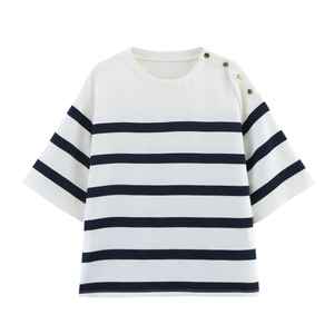 Camiseta Deportiva para Gimnasio, Nuevo Diseño, Personaliza tu Logotipo, Camiseta de Gimnasio de Alta Calidad a Bajo Precio con Nuevo Diseño de Rayas - Product Image 1