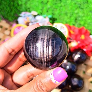Esfera de Cristal de Hipersteno Rayado Natural, Bola de Piedra Preciosa Negra Pulida a Mano, Chakralume HS01, Meditación, Reiki, Energía de Chakras - Product Image 6
