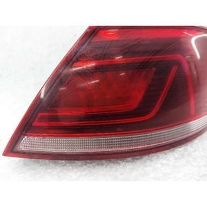 Luz Trasera Derecha Usada CC 3C8945208M - Product Image 2