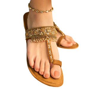 Chappals Kolhapuri pour femmes, tendance de la mode, légères, imperméables, écologiques, couleur personnalisée, logo personnalisé, qualité supérieure, vente en gros - Product Image 1