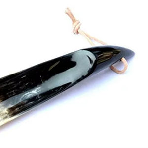 Chausse-pied en cuir de buffle de qualité supérieure, aide au chaussage pour chaussures, véritable chausse-pied en cuir véritable à prix très compétitifs - Product Image 1