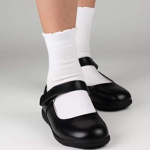 Calcetines Cortos Blancos para Mujer, 100% Algodón, Tejido de Punto, Color Sólido, Absorbentes de Sudor, para Uso Diario, Temporada de Primavera, Grosor Estándar - Product Image 1