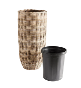 Panier à plantes haut en rotin naturel tissé à la main avec doublure en plastique imperméable, pot de plante décoratif pour intérieur et extérieur, fabriqué au Vietnam - Product Image 1