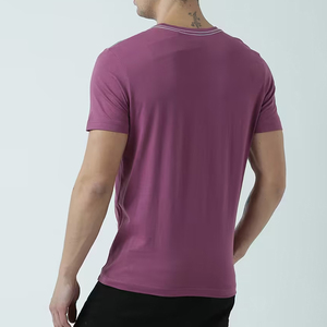 T-shirts pour hommes 100% coton, fabrication pakistanaise, vente en gros, séchage rapide, légers, sportifs, nouveaux motifs imprimés. - Product Image 2