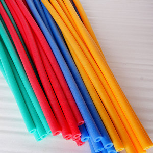 ท่อหุ้มโฟมสีสันทันสมัย ยืดหยุ่นได้ เป็นมิตรกับสิ่งแวดล้อมและทนทาน สำหรับป้องกันท่อน้ำประปา ผลิตในประเทศปากีสถาน - Product Image 4