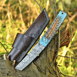 Couteau de chasse à lame fixe droite en acier Damas personnalisé, pointe clip, utilitaire extérieur, manche en résine, étui en cuir, OEM EDC de haute qualité - Product Image 1