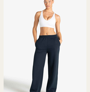 Pantalon de survêtement personnalisé en gros pour femme, doublé polaire, chaud pour l'hiver, coupe large, ample, style jogger - Product Image 4