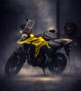 MOTO SUZUKI "V-STROM SX" À VENDRE À DES PRIX ABORDABLES Meilleure MOTO avec une excellente économie de carburant et des performances exceptionnelles - Product Image 1