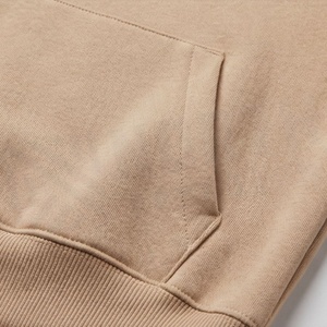 Sweat à capuche court surdimensionné pour femme avec logo personnalisé OEM, col à capuche, manches raglan longues et poches kangourou, plusieurs couleurs - Product Image 5