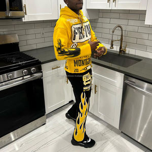 Nouveau survêtement imprimé de couleur jaune à la mode avec logo personnalisé pour unisexe survêtement à capuche à ourlet personnalisé - Product Image 2