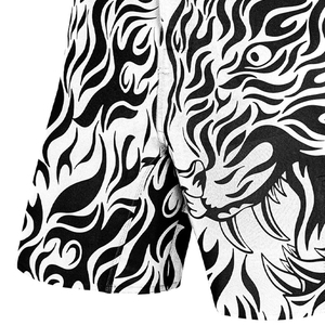 Shorts de fitness MMA pour hommes, légers, confortables, de haute qualité, avec impression de logo personnalisée, longueur courte, taille mi-haute - Product Image 3