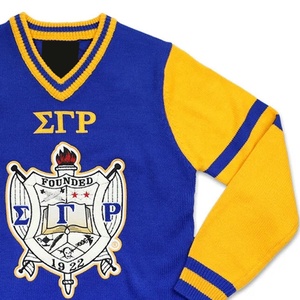 Cárdigan Azul de Punto para Mujer Sigma Gamma Rho, Cuello en V, Manga Larga con Ribete Amarillo, Escudo Bordado, Estilo Preppy - Product Image 4