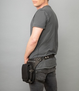Bolso de pierna de cuero vintage con múltiples bolsillos, riñonera para viajes, moda outdoor, bolsa de almacenamiento utilitaria, correa segura ajustable y cómoda. - Product Image 5
