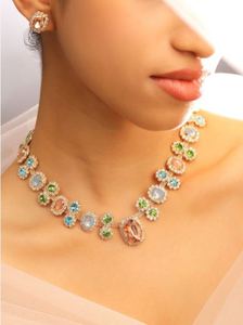 Elegante Juego de Joyas de Plata con Diamantes, Collar con Corte Ovalado, Pendientes, Pulsera, Joyería Étnica Clásica de Moda para Mujer, para Fiestas y Bodas - Product Image 3
