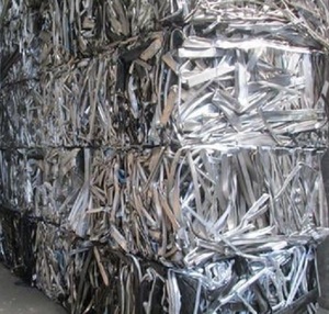 Déchets d'aluminium extrudé 6063 de qualité supérieure, prêts pour le four, profilés en aluminium propres, haute pureté, recyclables, qualité industrielle - Product Image 3