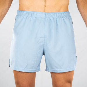Shorts d'entraînement personnalisés en maille rouge avec cordon de serrage central, empiècements latéraux contrastants, séchage rapide, respirant, extensible dans quatre directions, vêtements de sport actifs - Product Image 4