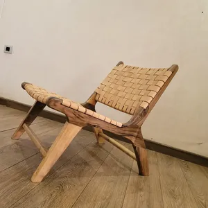 Chaise de salle à manger marocaine contemporaine faite à la main, siège en cuir tressé, structure en bois massif, mobilier artisanal pour appartement - Product Image 3