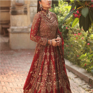 ชุดเลเฮนกาสำหรับเจ้าสาวชาวปากีสถานแบบทันสมัย พร้อมเสื้อครอปท็อปปักโลโก้ตามสั่ง ความยาวคลุมเท้า ผ้าฝ้าย 100% ซิปแบบคลาสสิก - Product Image 3