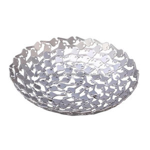 Panier à clés en fer moderne avec finition en nickel pour ustensiles de cuisine et vaisselle, y compris vaisselle et assiettes - Product Image 1