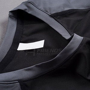 Chemises de compression pour hommes avec tissu flexible, structure ajustée au corps et coutures durables pour les entraînements intenses - Product Image 5