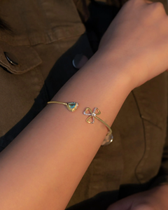 Brazalete de Oro de 14K con Diamantes Polki, Diseño Floral Elegante, Ajustable, de Alta Gama, para Mujer, Ideal para Fiestas - Product Image 4