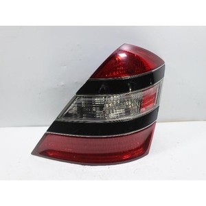 ชุดไฟท้ายขวา S-class มือสอง ของแท้ OEM A2218200464 - Product Image 1