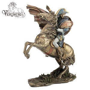 Figurine en résine de luxe peinte à la main, design vénitien, l'homme de Vitruve (Leonardo da Vinci), 22x4x22 cm, style européen pour la maison - Product Image 3