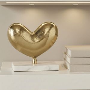Metal <b>Heart</b> Table Centerpiece Stylish Decorative Accent For Romantic Dinner And Home Interior Decoration - Product Image 4